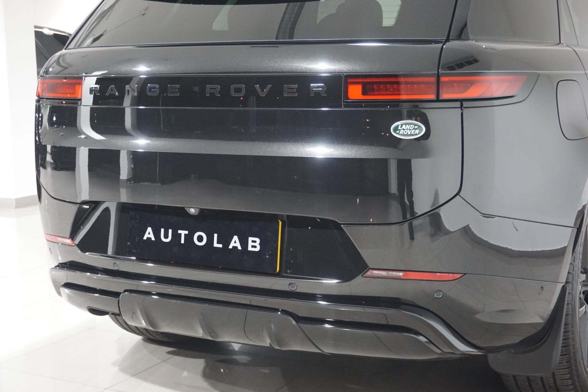 Land Rover Range Rover Sport 3.0 D300 MHEV Dynamic SE Auto 4WD Euro 6 (s/s) 5dr